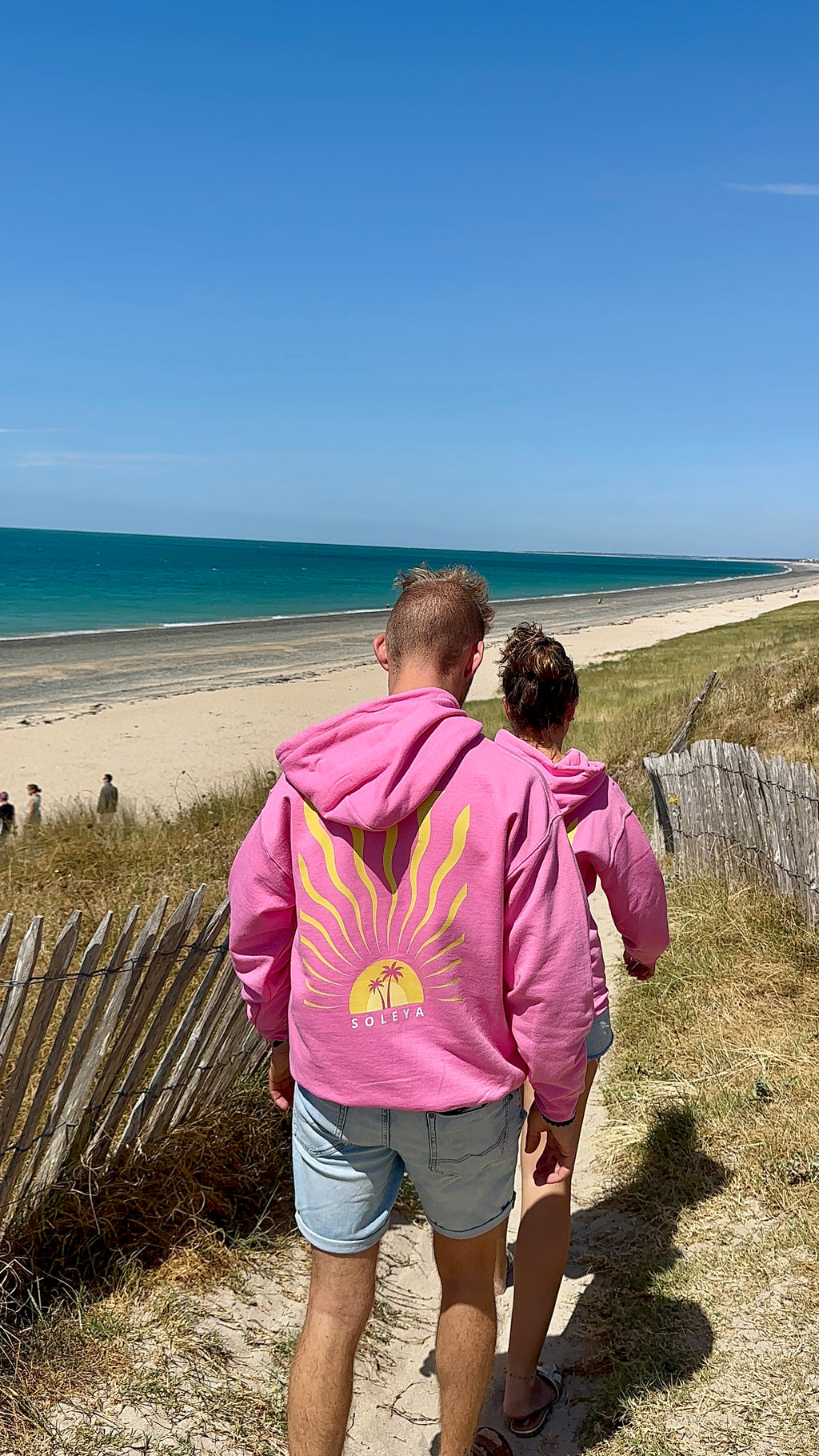 Sweat rose « brille comme le soleil »
