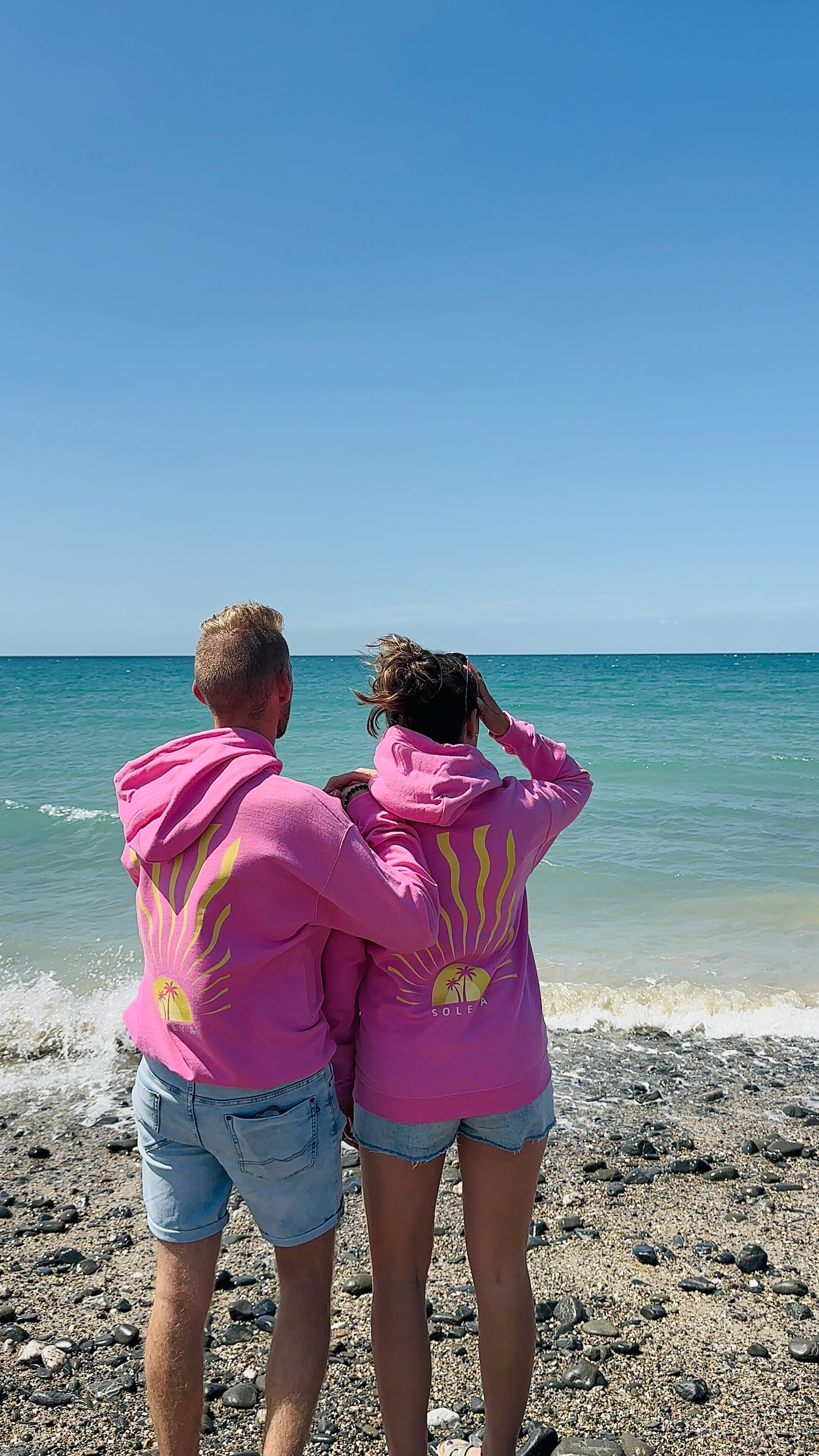 Sweat rose « brille comme le soleil »