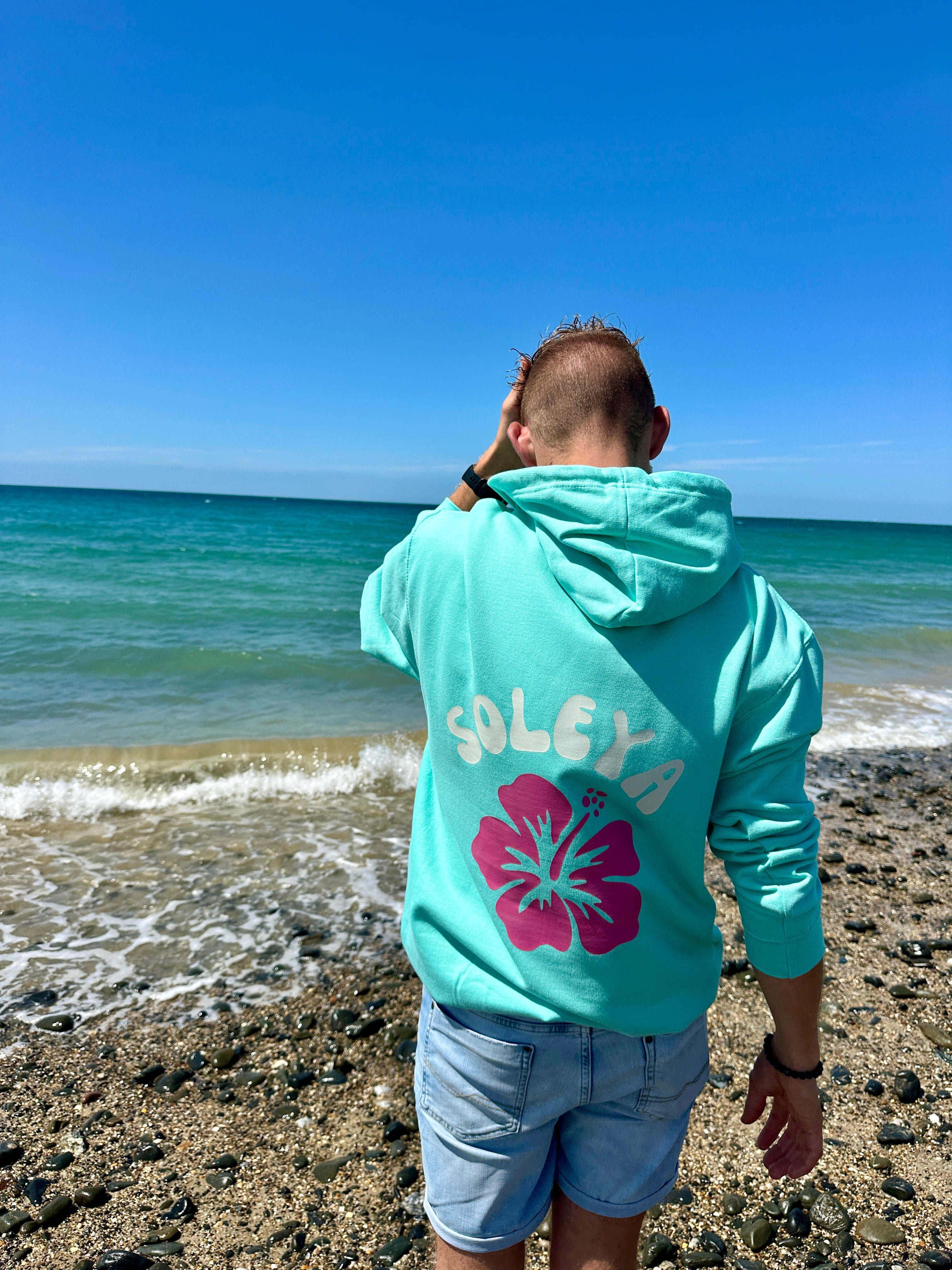 Sweat turquoise hibiscus 🌺